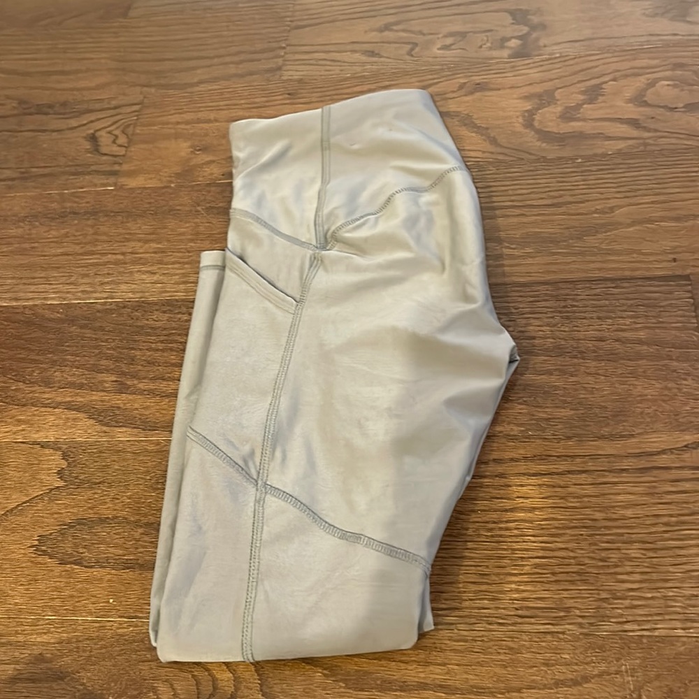Grey leggings